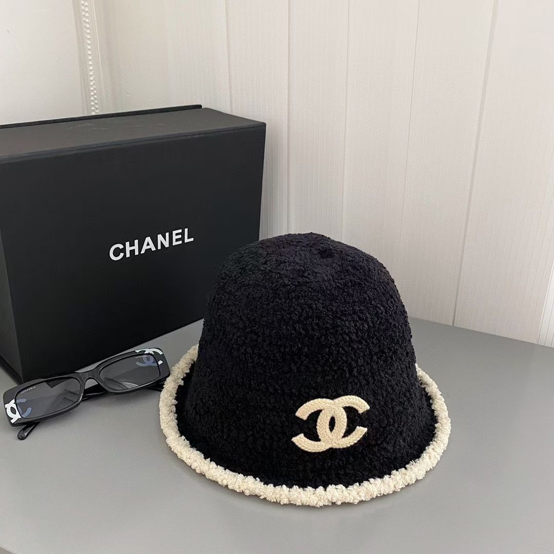 C Hat