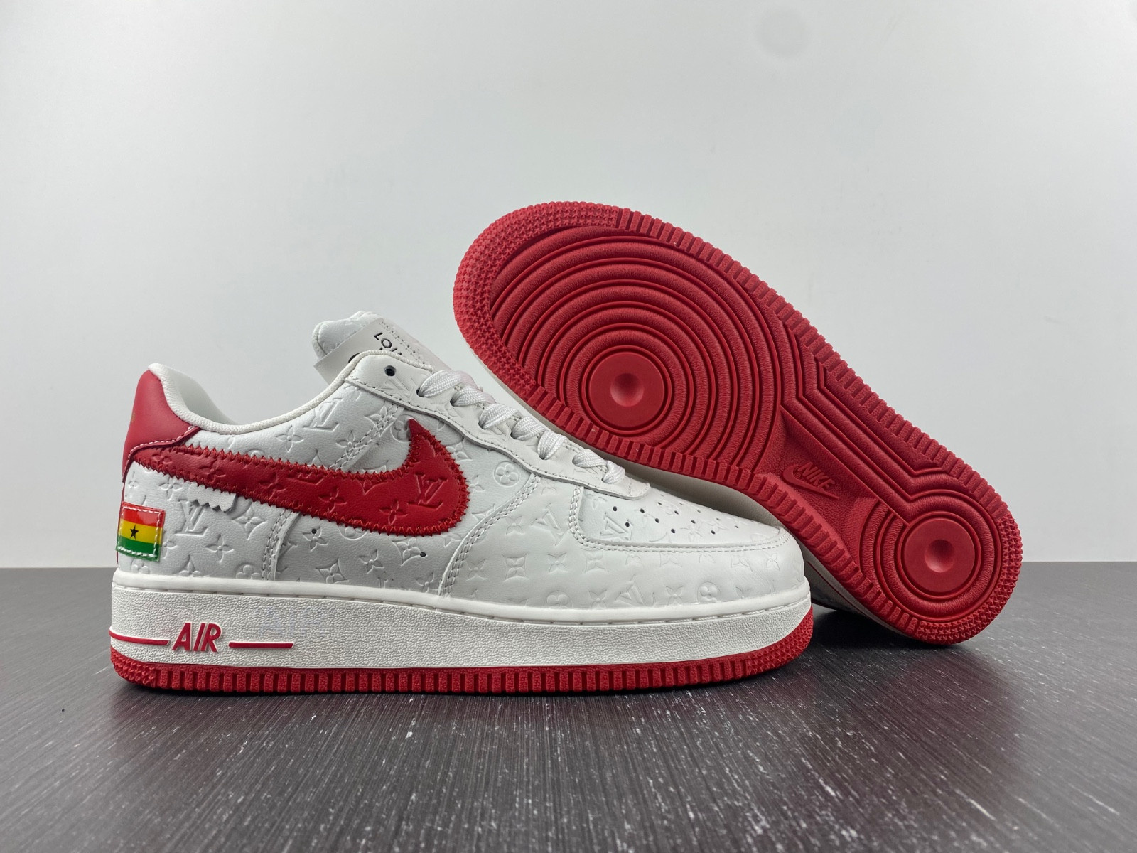lvt x nike air force1
