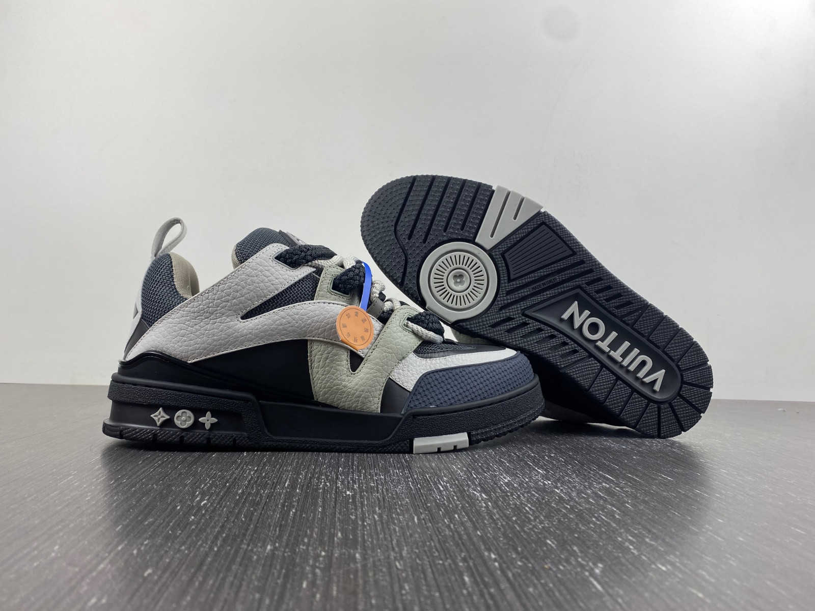 lvt sneakers