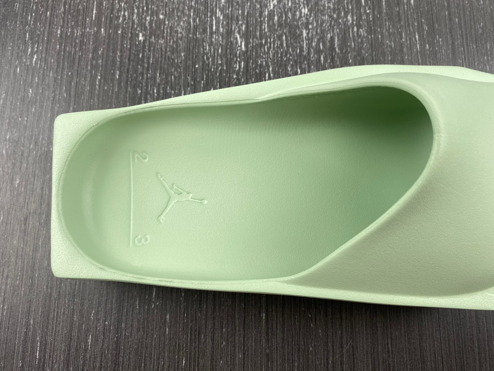 jordan hex mule pistachio frost dq8992-300