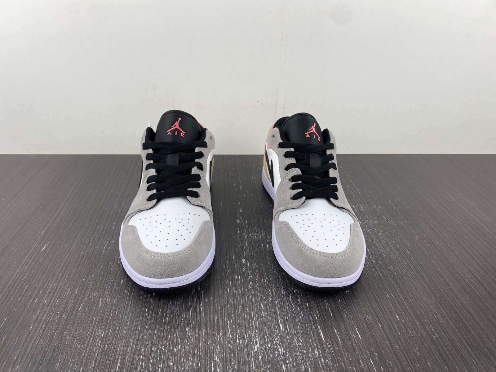 air jordan 1 low “flight club” dx4334-008