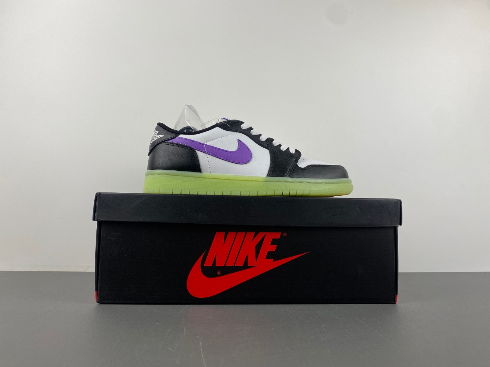 Air Jordan 1 Low GS 
