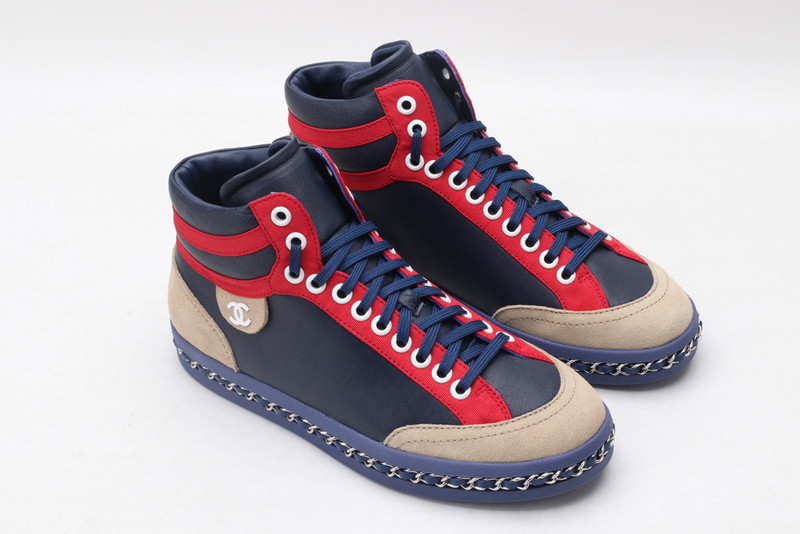 Ch*el sneaker