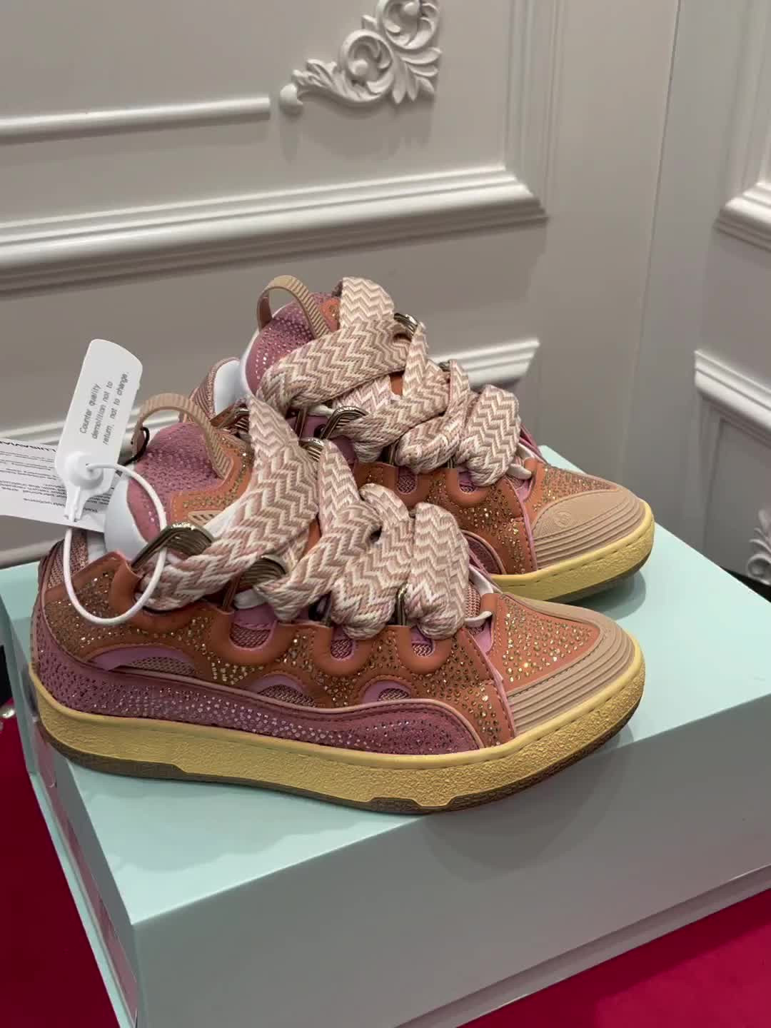 lanvin curb sneaker