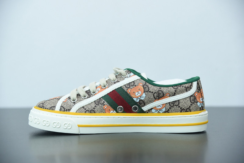 g*u*i sneaker
