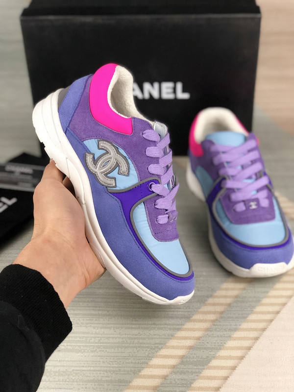 Ch*el sneaker