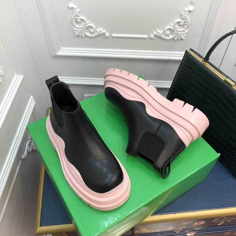 Bo*te*ga ve*ne*ta sneaker