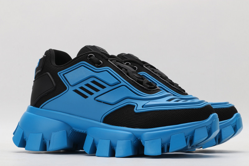 pr sneaker
