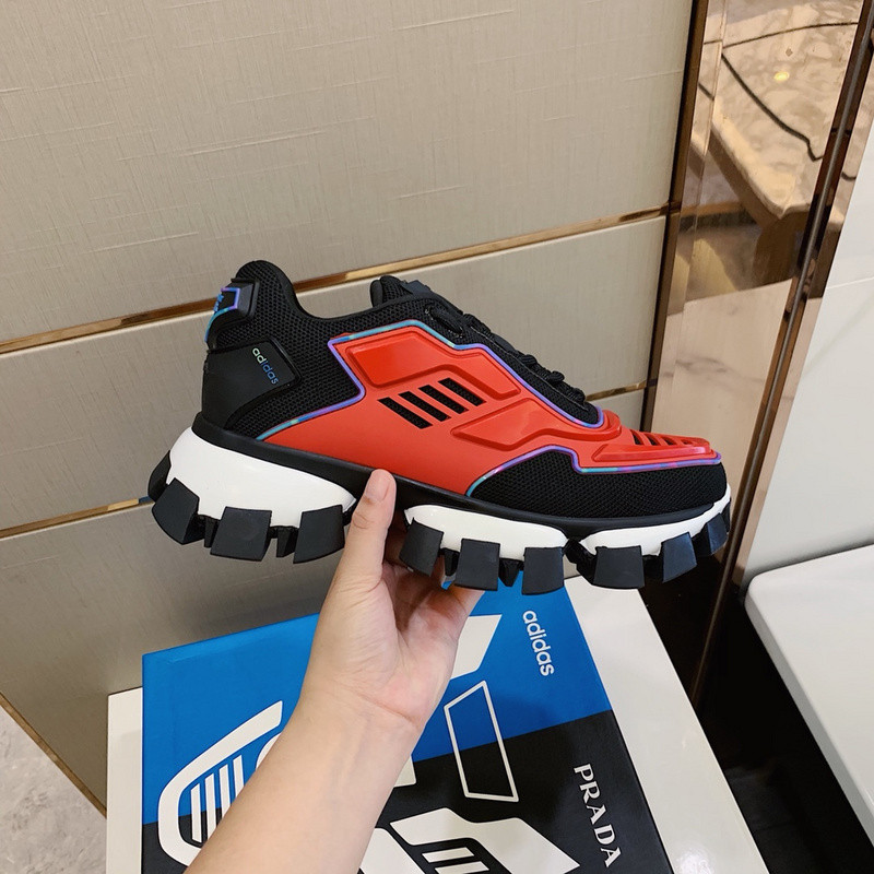 pr sneaker