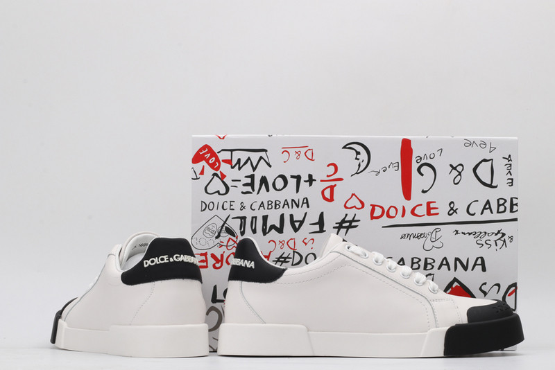 dg sneaker