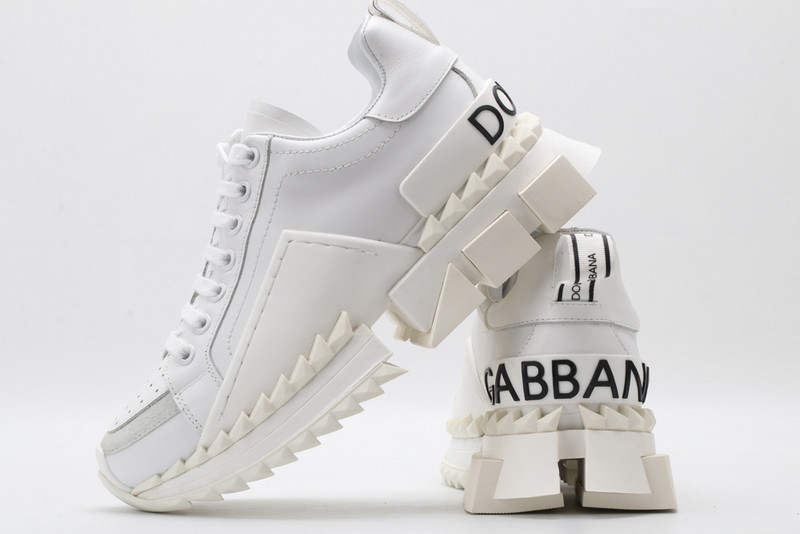 dg sneaker