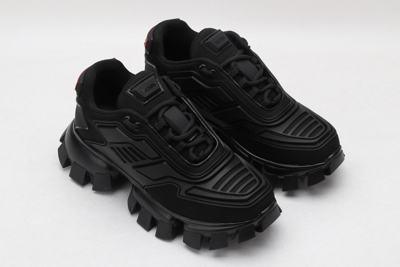 pr sneaker