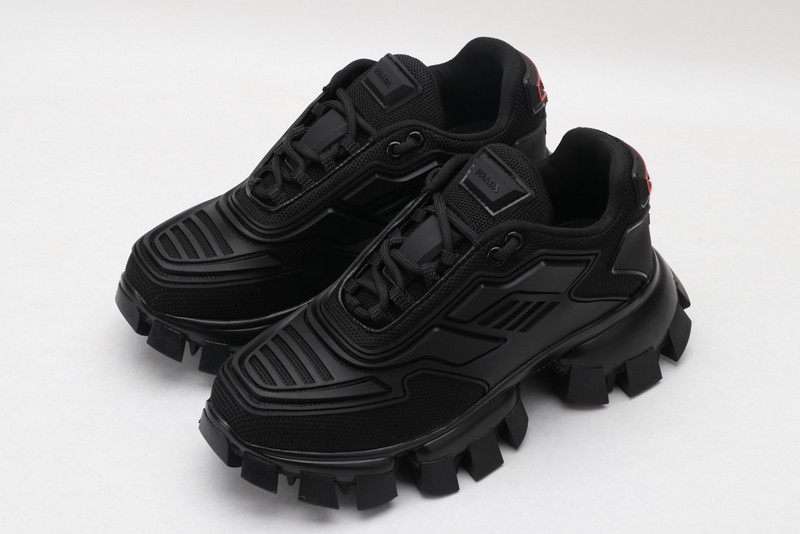 pr sneaker