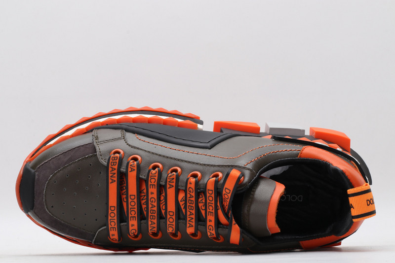 dg sneaker