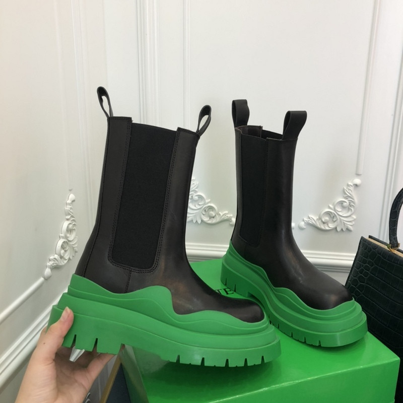 Bo*te*ga ve*ne*ta sneaker