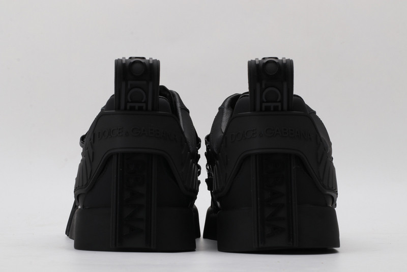 dg sneaker