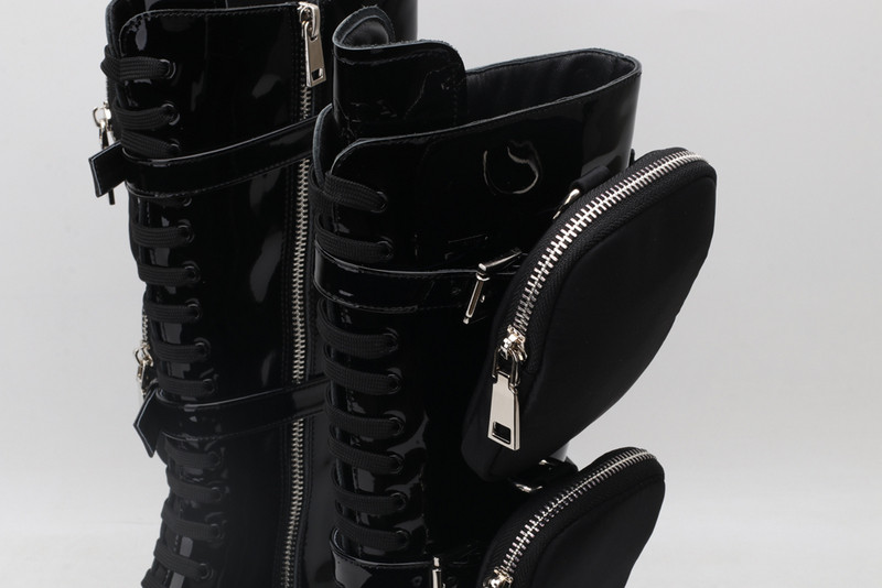 pr sneaker