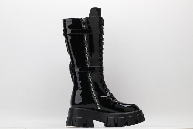 pr sneaker