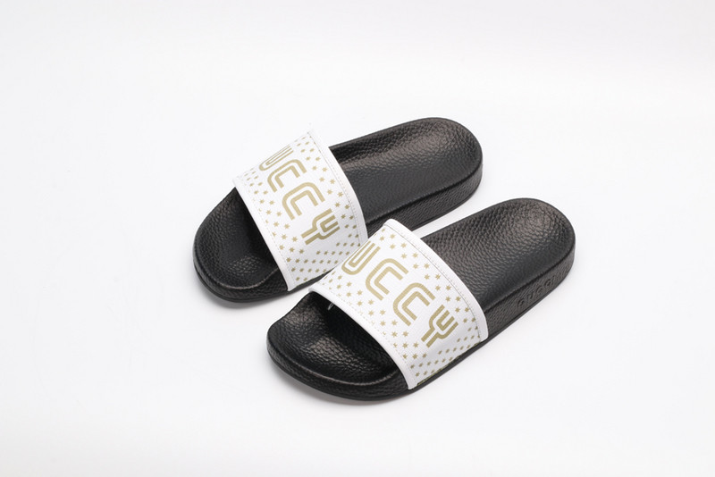 g*u*i sandals