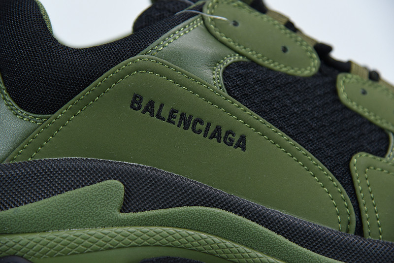 bc triple s trainer 536737 w2fw1 1978