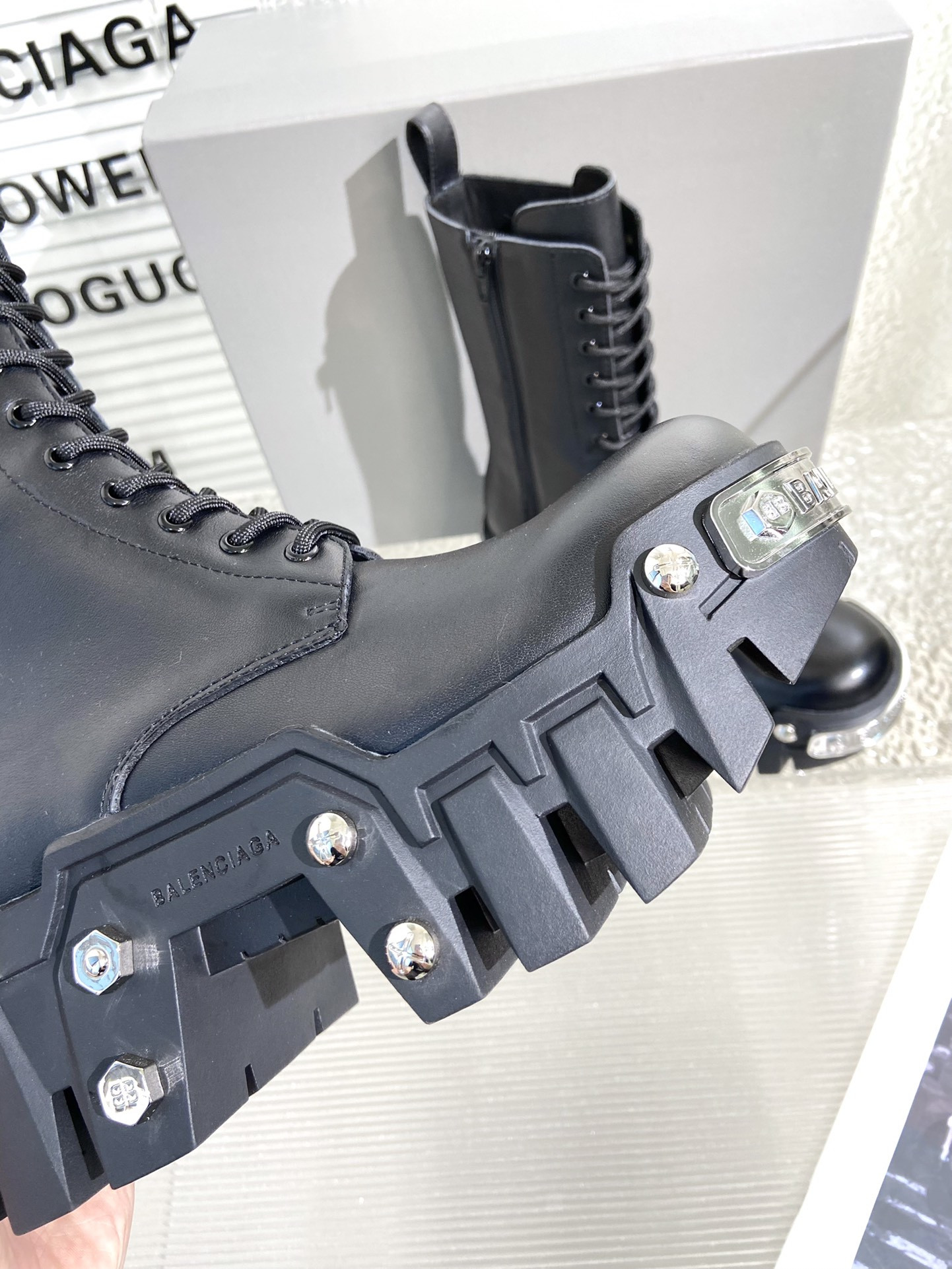 BC BOOTS