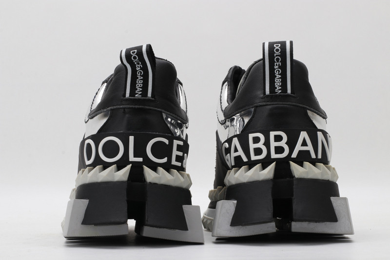 dg sneaker