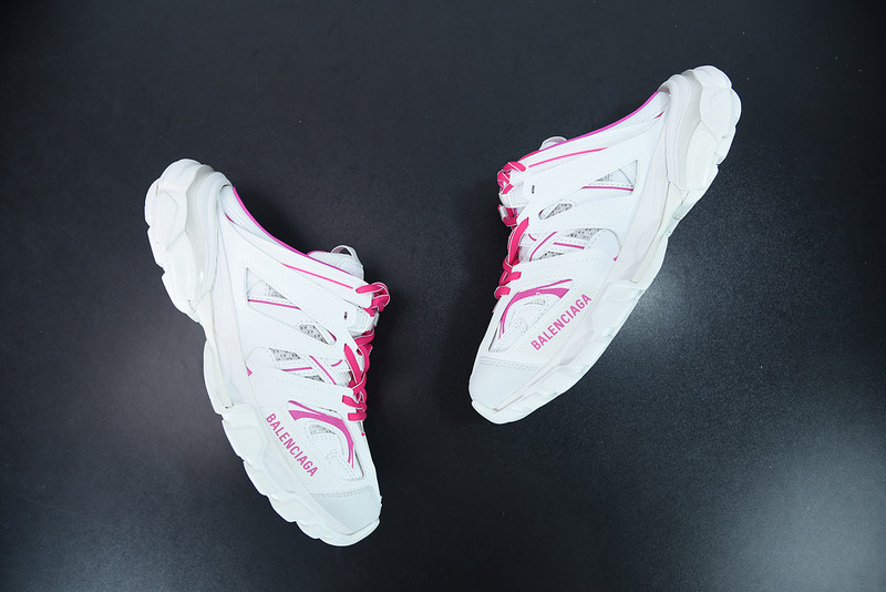 bc track sneaker