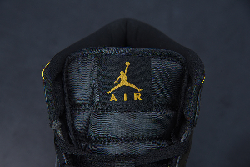 air jordan 1 mid