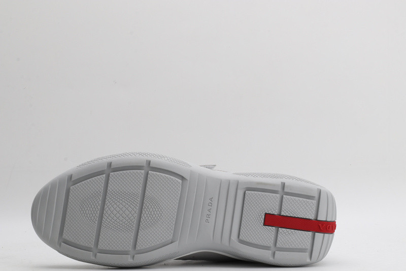 pr sneaker
