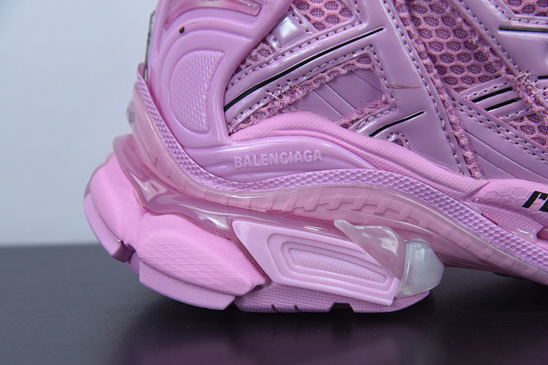 Ba*len*cia*ga runner sneaker