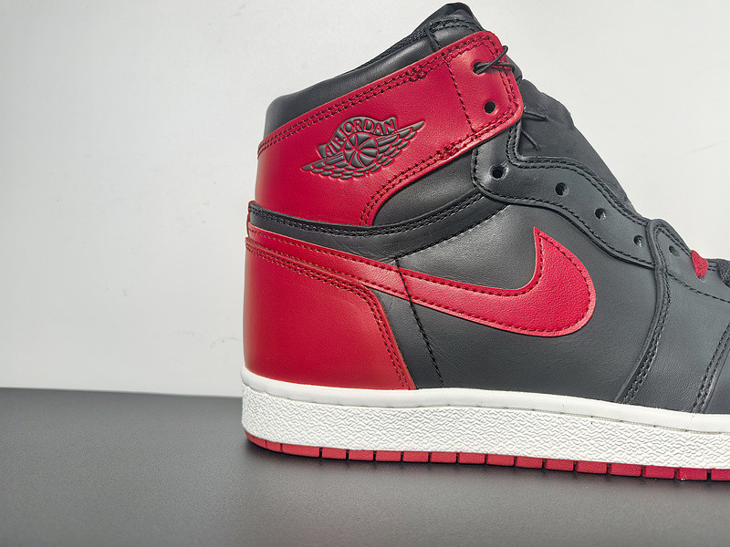 Air Jordan 1 Retro 85 