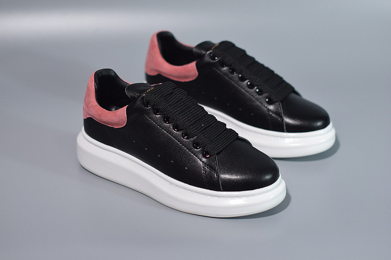 alexer mceen sneakers