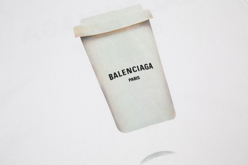 Ba*len*cia*ga clothes