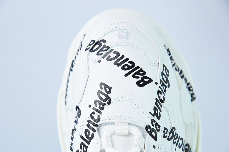 bc track sneaker