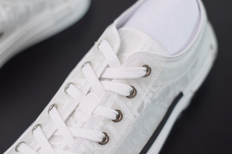 dio* b23 oblique low-top white sneaker