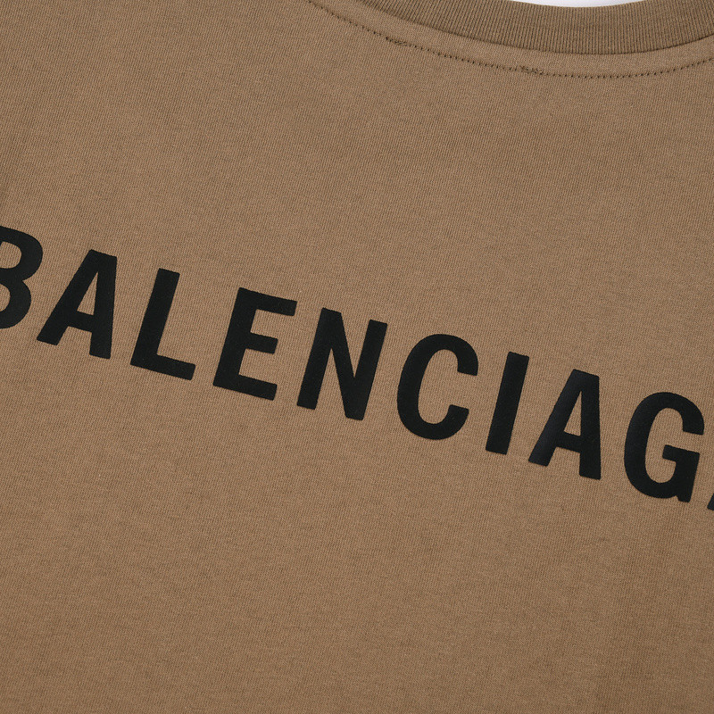 Ba*len*cia*ga clothes