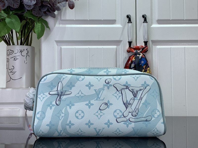 LVT PURSE