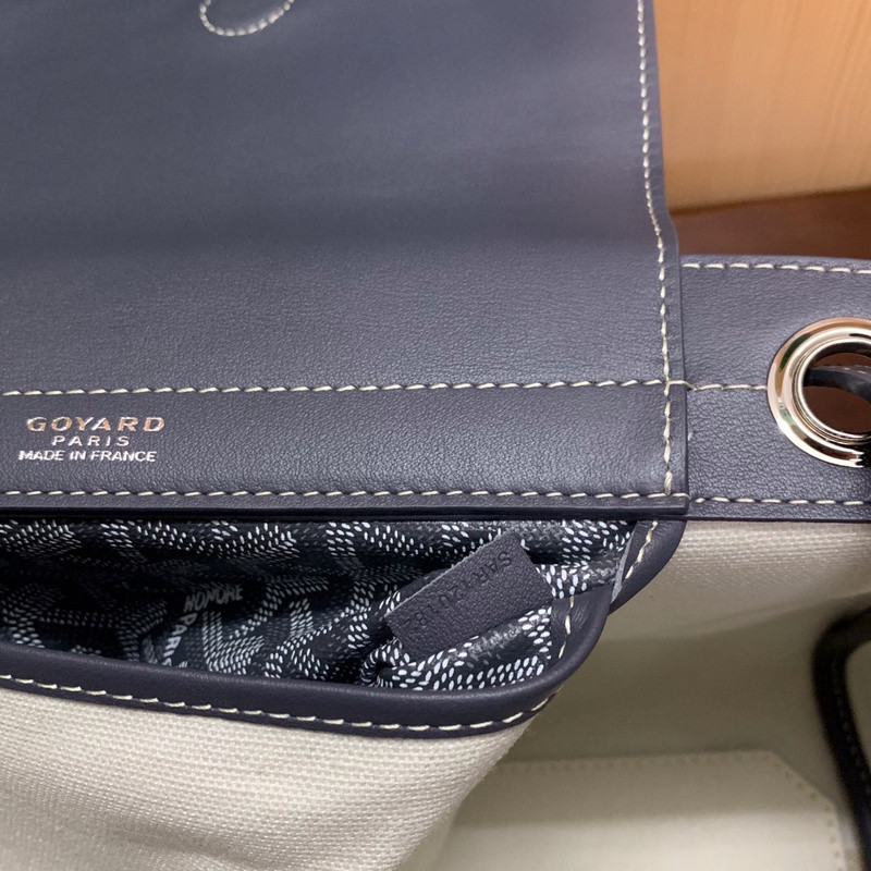 GOYARD PURSE