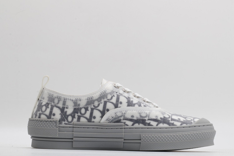 dio* x converse sneaker