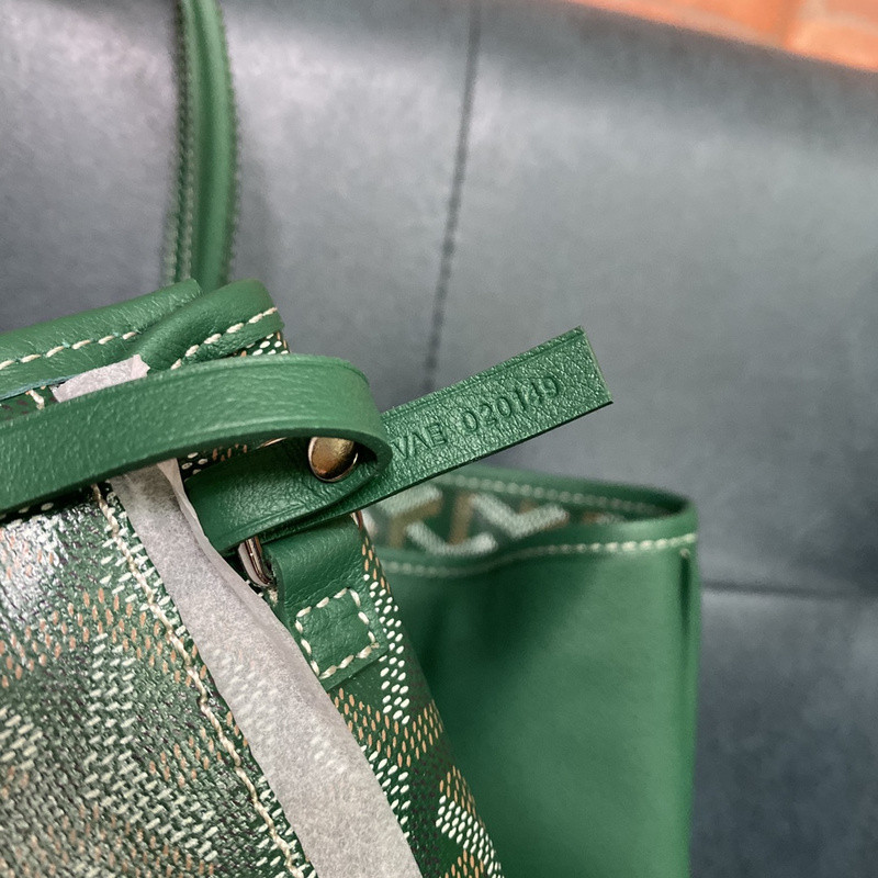 GOYARD PURSE