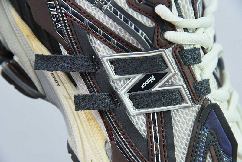 new balance sneaker