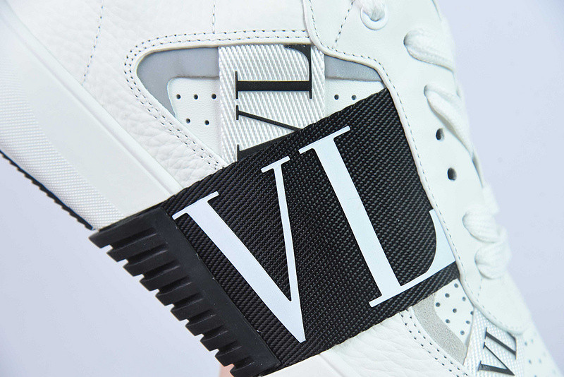 valentino sneaker