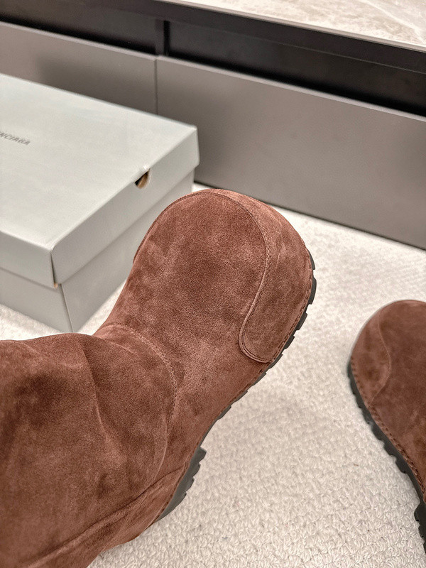 BC BOOTS