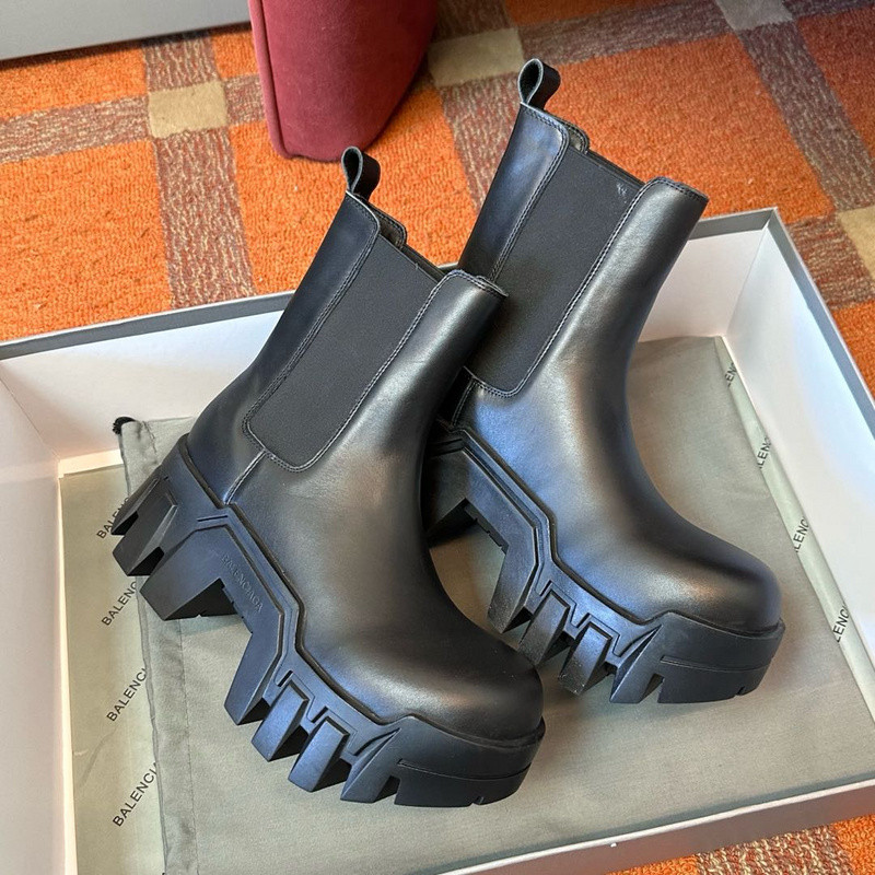 BC BOOTS