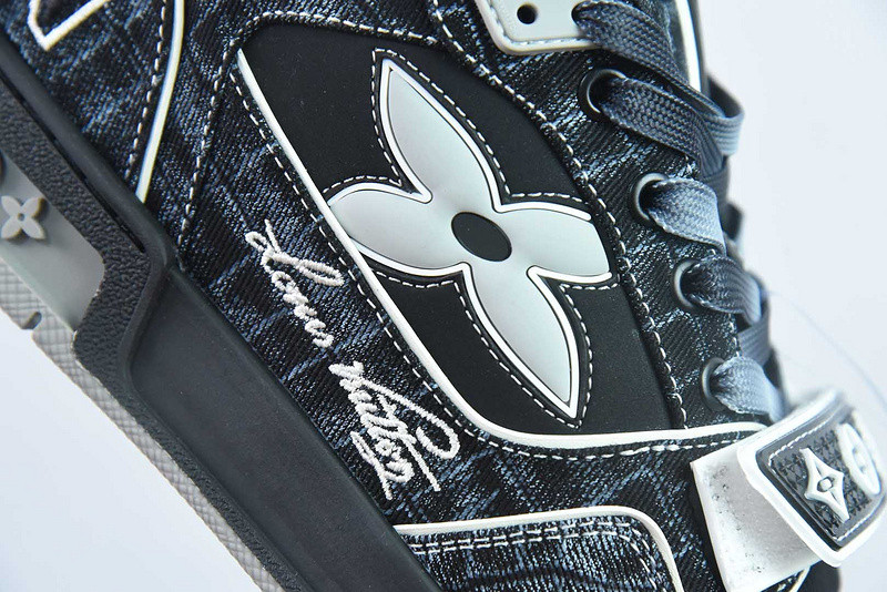 LVT SNEAKERS