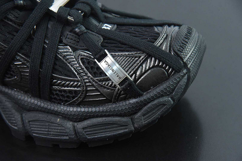 BC 3XL SNEAKER