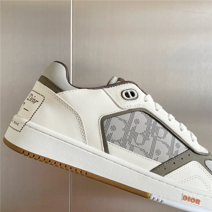 dio* sneaker