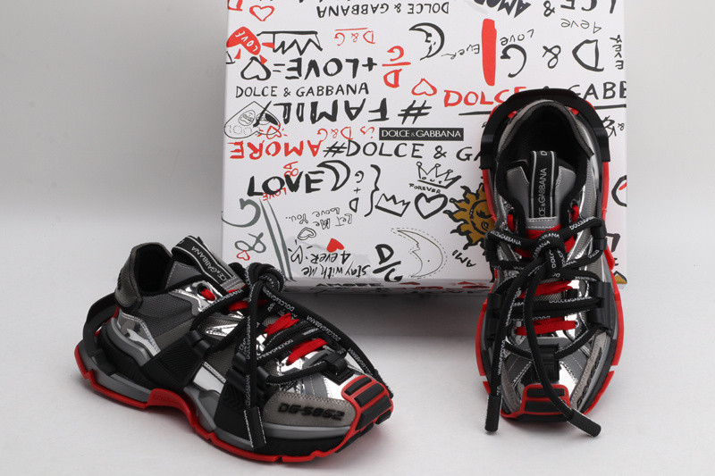 dg sneaker