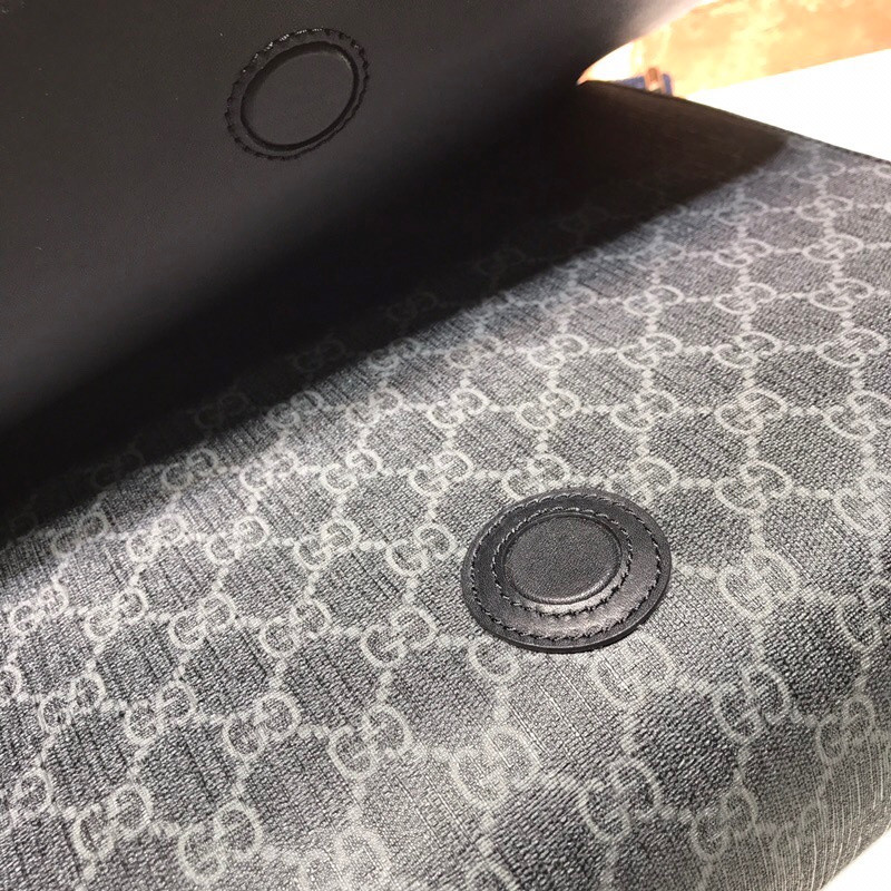 G*u*i handbag