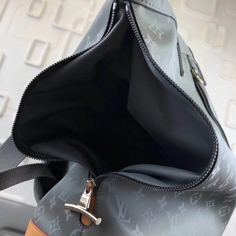 LVT PURSE